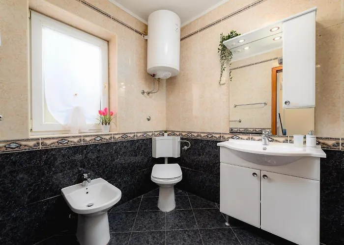 Stancija Amorozo 6 Poreč